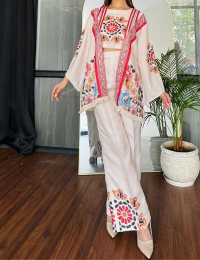 Ladies 3pc suit.
